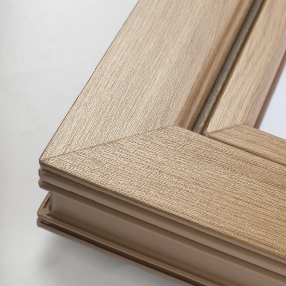 Hochwertige Farben und Oberflächen.