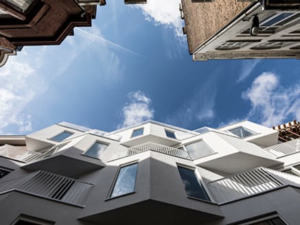 “Le finestre definiscono l’estetica dell’edificio.”