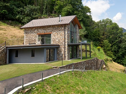 Renovated house on Lake Maggiore