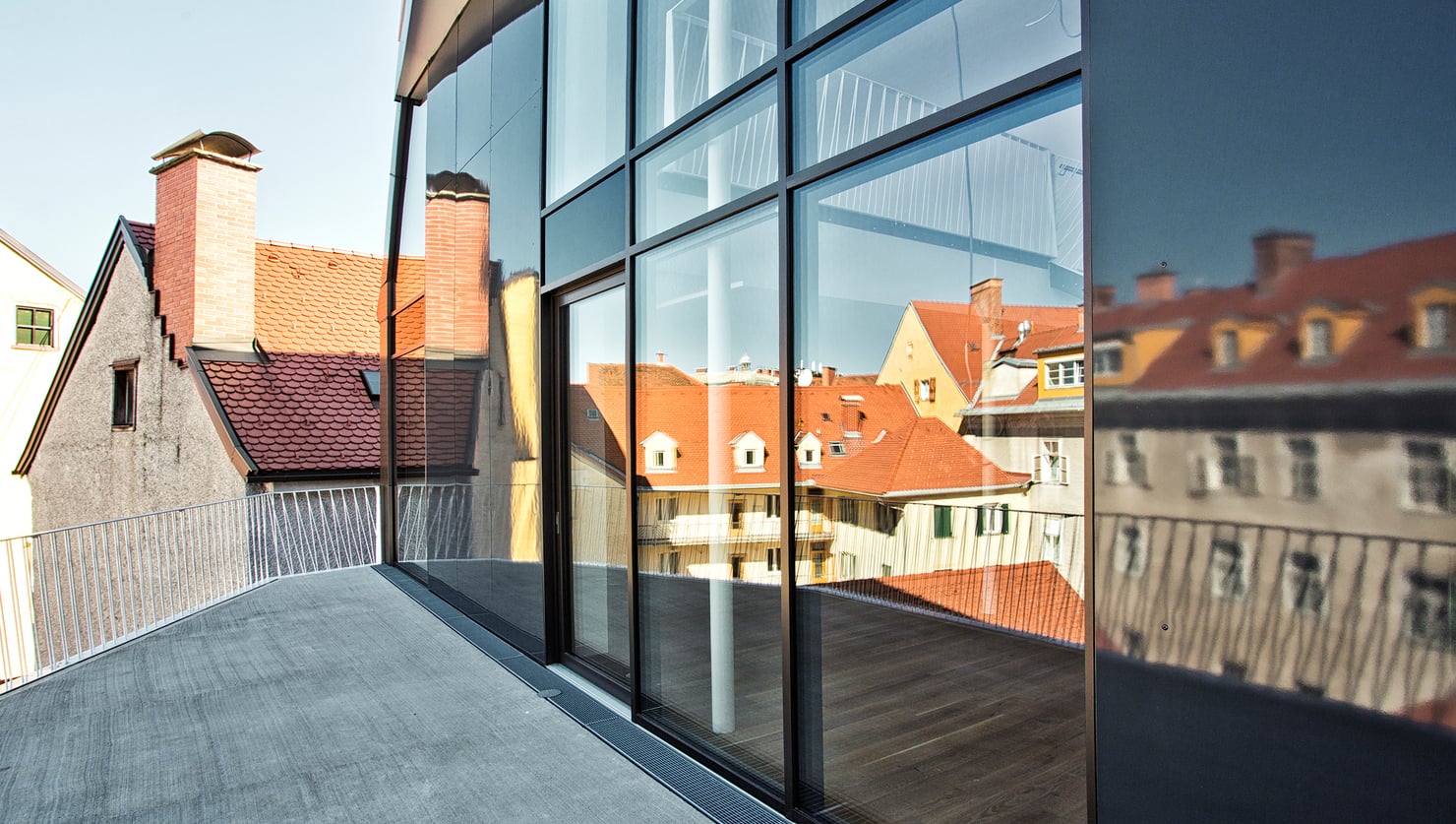 Respektiert und aufgestockt.