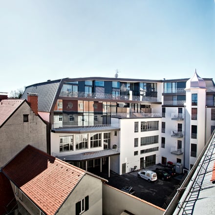 Respetado y sobreelevado.