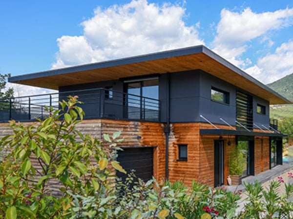 Houten huis in Zuid-Frankrijk