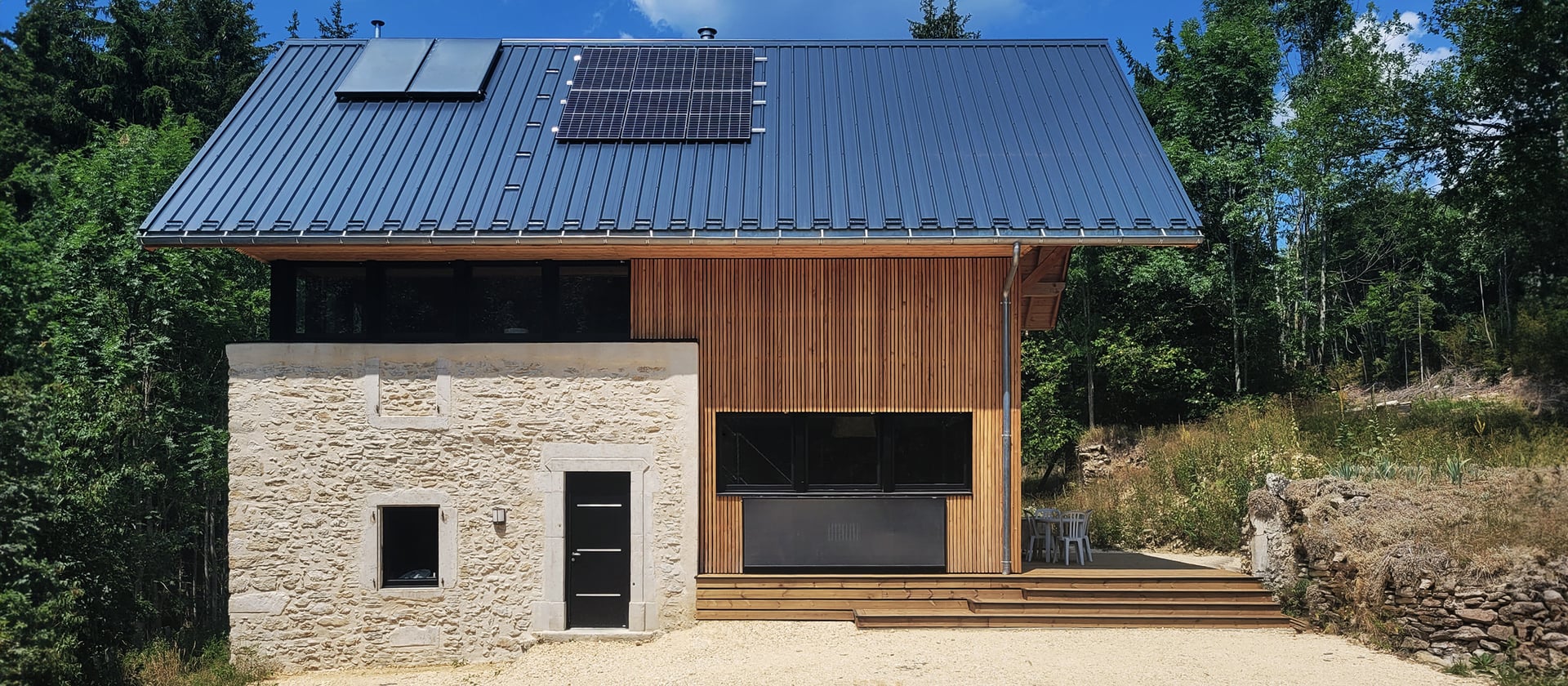 Huis in de bergen van de Vercors.