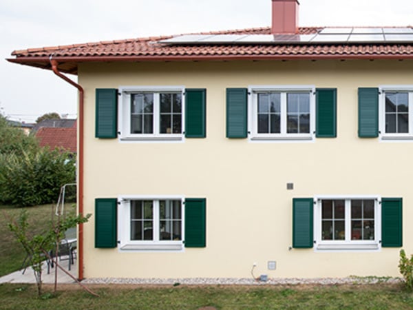 Encantadora construção nova em estilo toscano