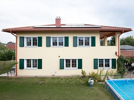 Encantadora construção nova em estilo toscano