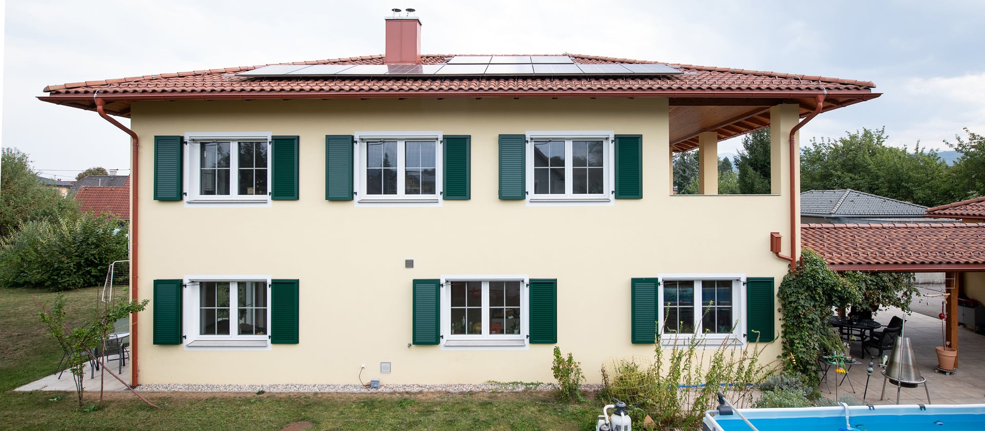 Captivating Tuscany-style new-build