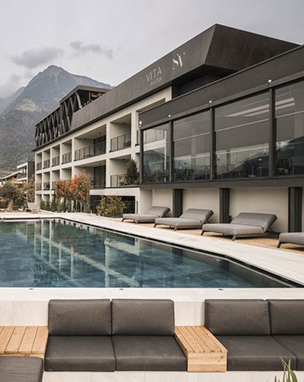 Neubau: Hotel in Dorf Tirol