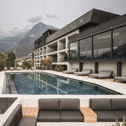 New-build: hotel in Dorf Tirol