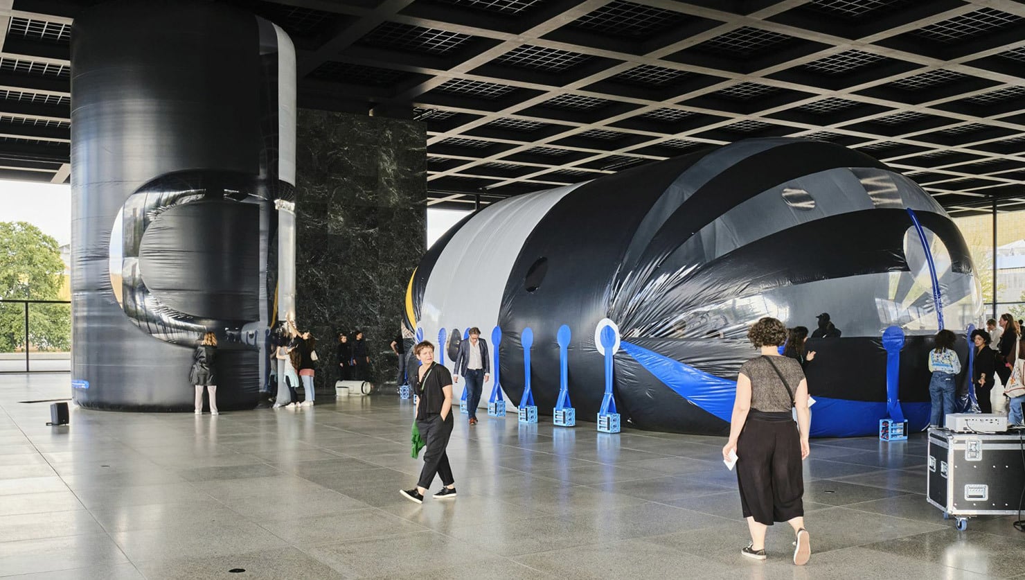 Hans-Walter Müller: BUILDING WITH AIR